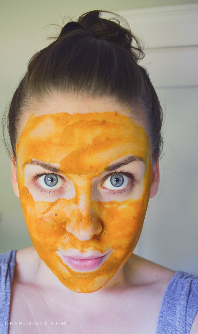 Vegan turmeric mask