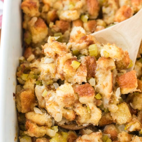 Old Fashioned Thanksgiving Dressing