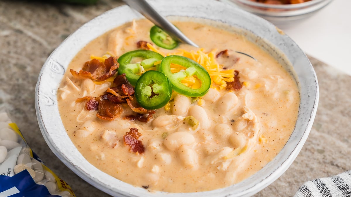 how to season soup with jalapeno peppers and bacon
