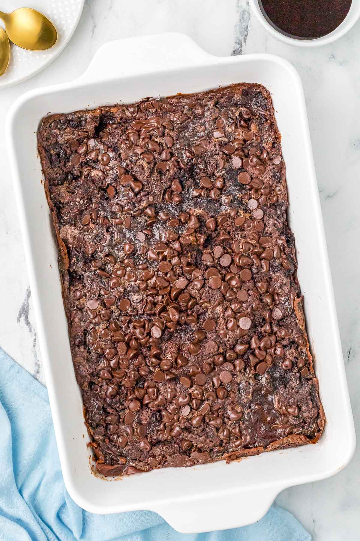 easy chocolate dump cake recipe
