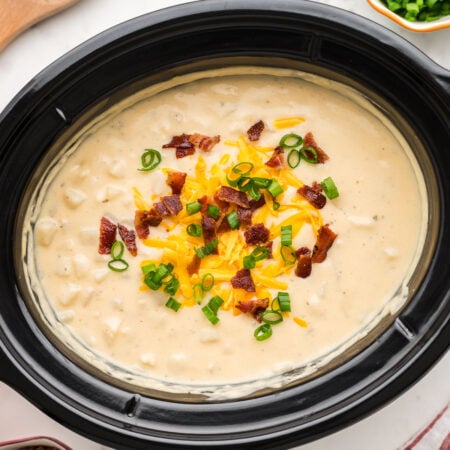 slow cooker potato soup with hash browns