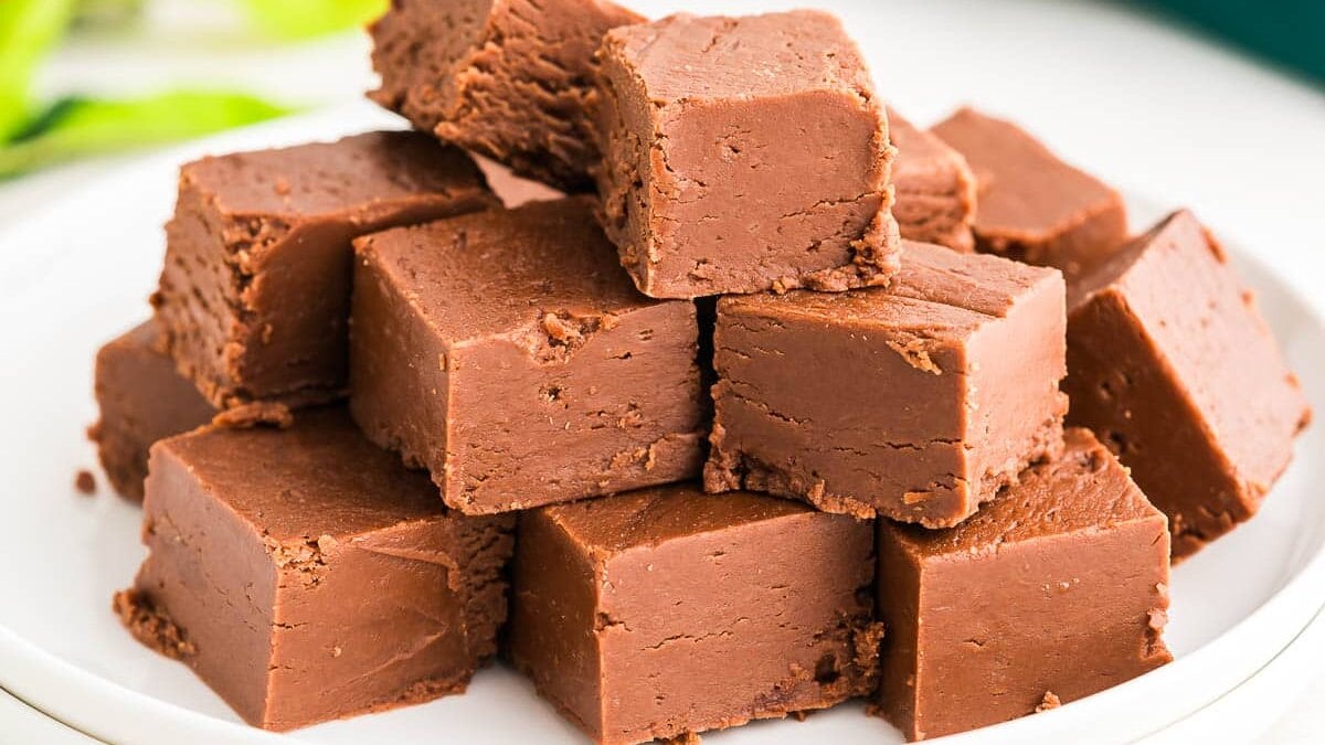 Fantasy Fudge From the Back of the Marshmallow Jar