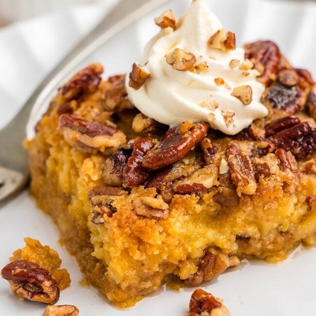 Pumpkin Crunch Cake