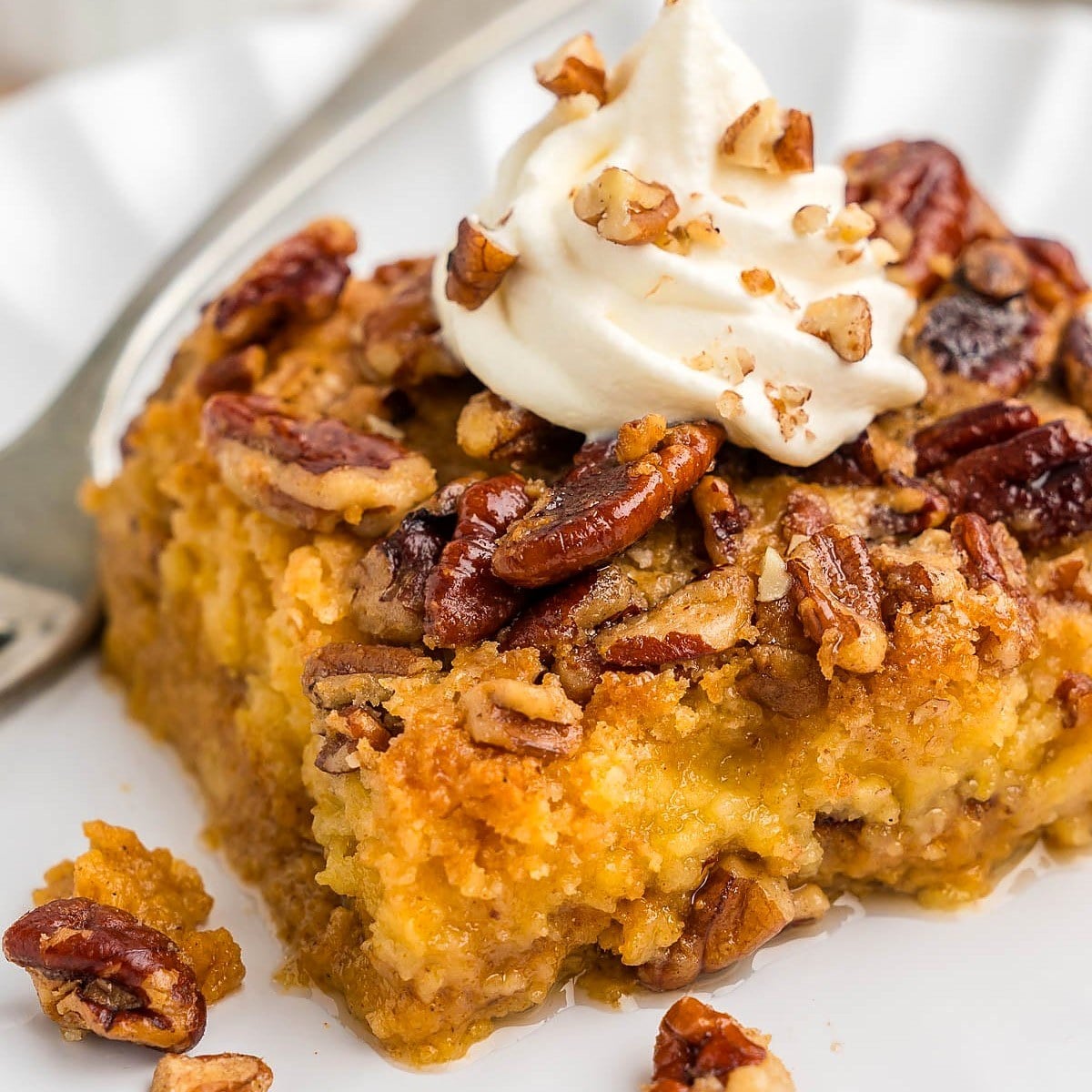 Pumpkin Crunch Cake